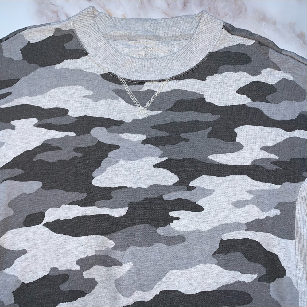 Aerie camo crewneck sweatshirt